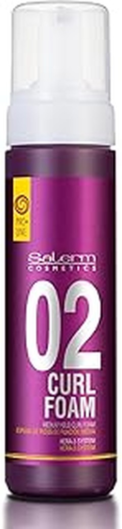 Espumas para el cabello: natural vs. tradicional, ¿cuál elegir?