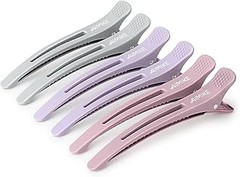 ¿Cuántos clips para seccionar el cabello forman un set básico?